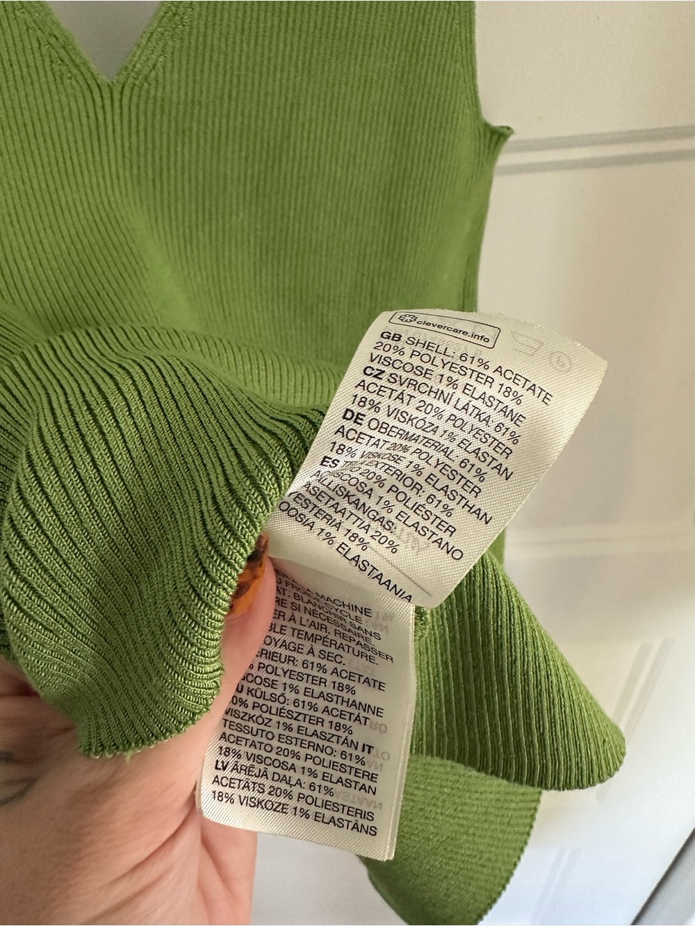 Green Ribbed V-Neck Tank Top - Picture 4 of 4